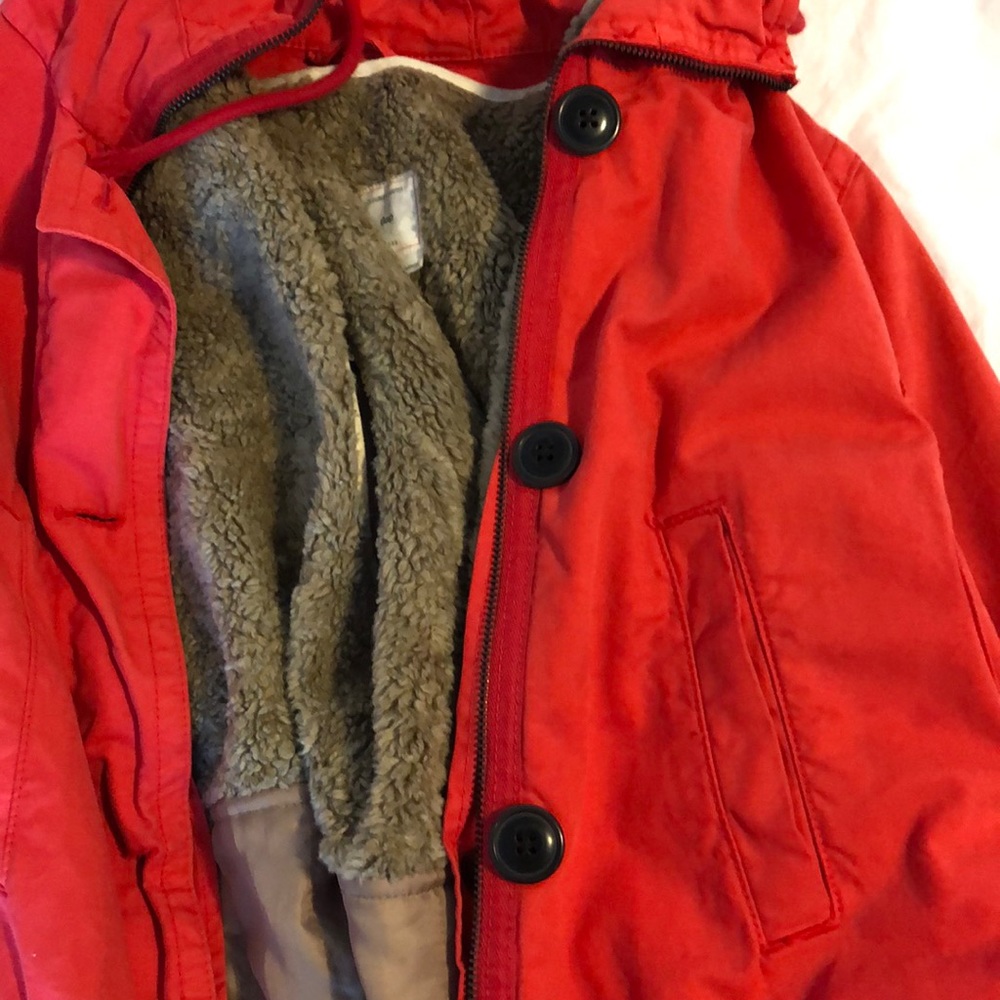 Red fall/winter coat - Picture 5 of 8